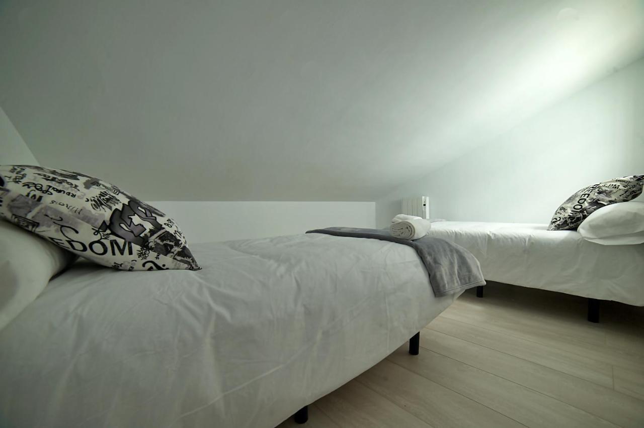 Apartamentos Barrio Humedo Catedral 2 León Eksteriør billede