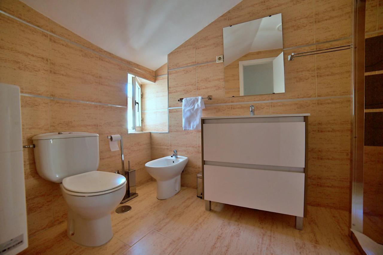 Apartamentos Barrio Humedo Catedral 2 León Eksteriør billede