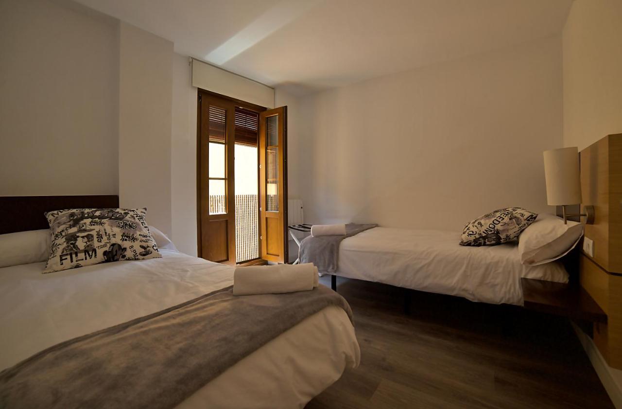 Apartamentos Barrio Humedo Catedral 2 León Eksteriør billede