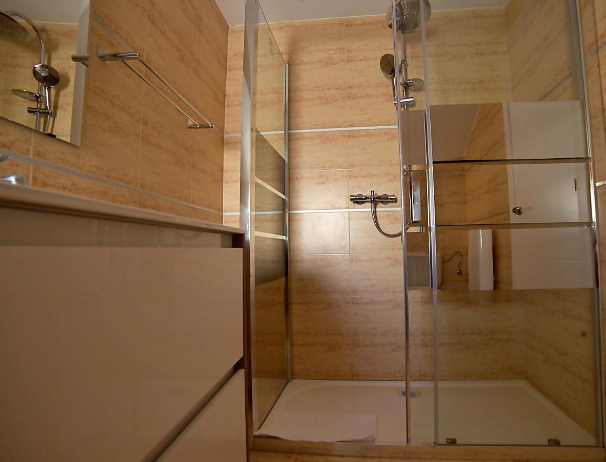 Apartamentos Barrio Humedo Catedral 2 León Eksteriør billede